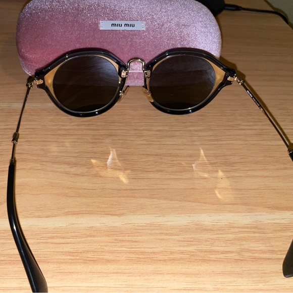 NEW Authentic Miu Miu MU 51SS Women’s Sunglasses - Picture 4 of 5